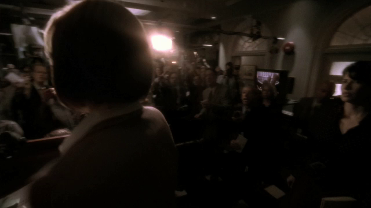 vlcsnap-2013-01-12-00h40m03s220.png