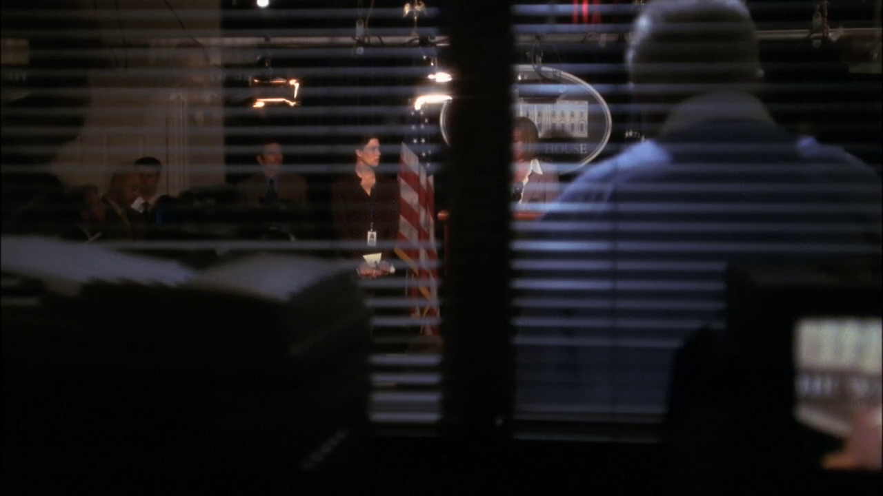 vlcsnap-2013-01-12-00h40m48s166.png