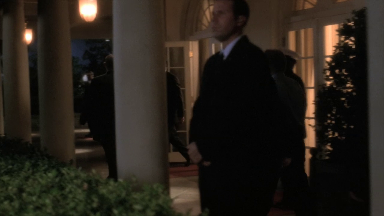 vlcsnap-2013-01-12-00h46m32s17.png
