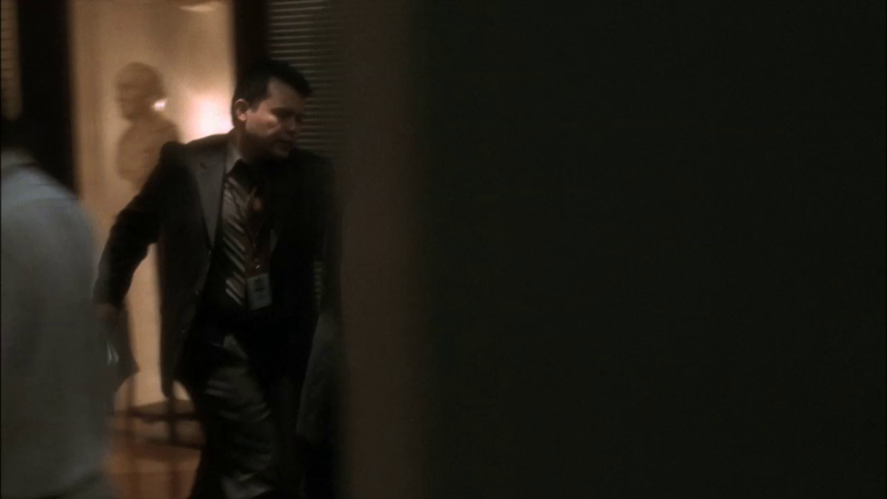 vlcsnap-2013-01-12-23h12m43s49.png