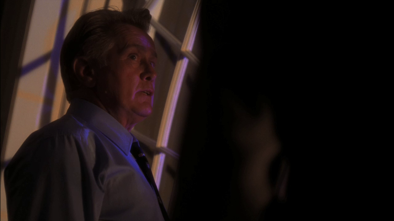 vlcsnap-2013-01-12-23h16m51s225.png