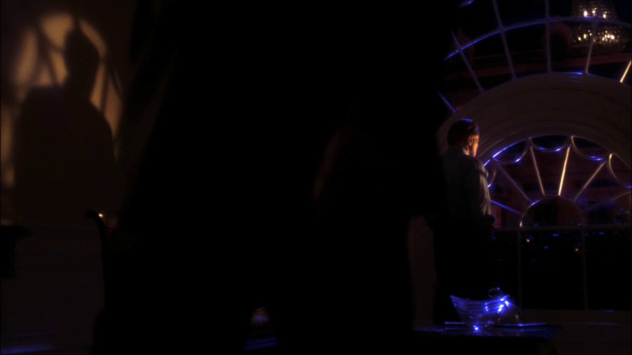 vlcsnap-2013-01-12-23h18m01s156.png