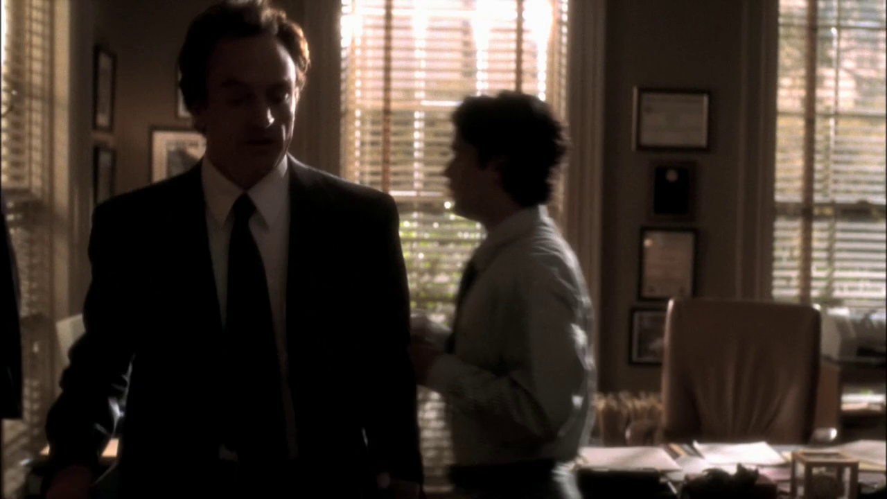 vlcsnap-2013-01-12-23h38m09s207.png