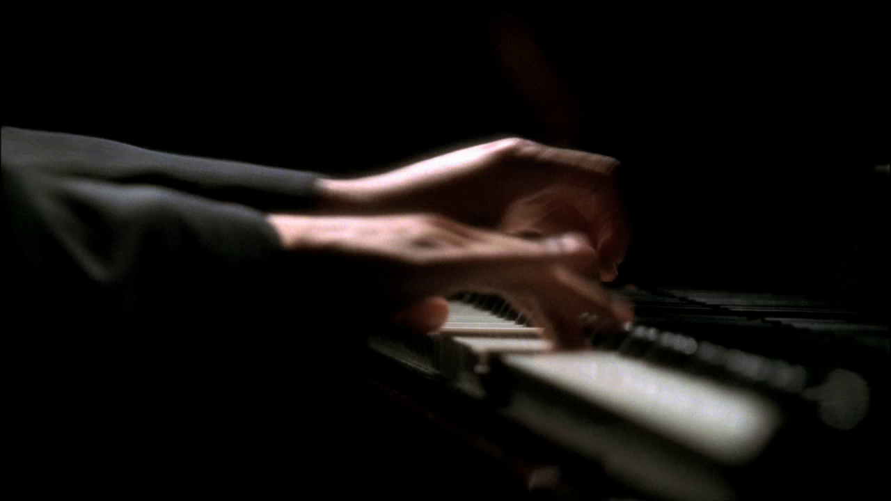 vlcsnap-2013-01-13-00h11m37s57.png