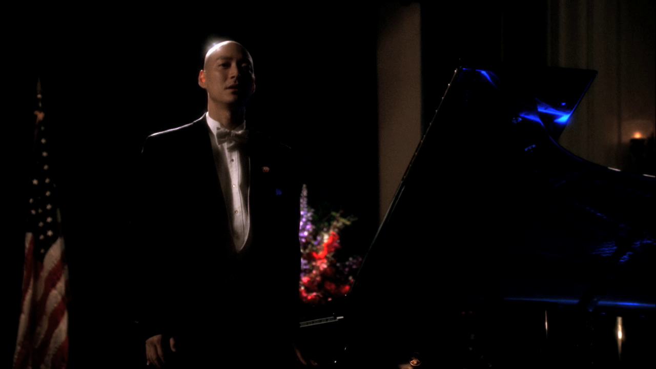 vlcsnap-2013-01-13-00h14m18s133.png