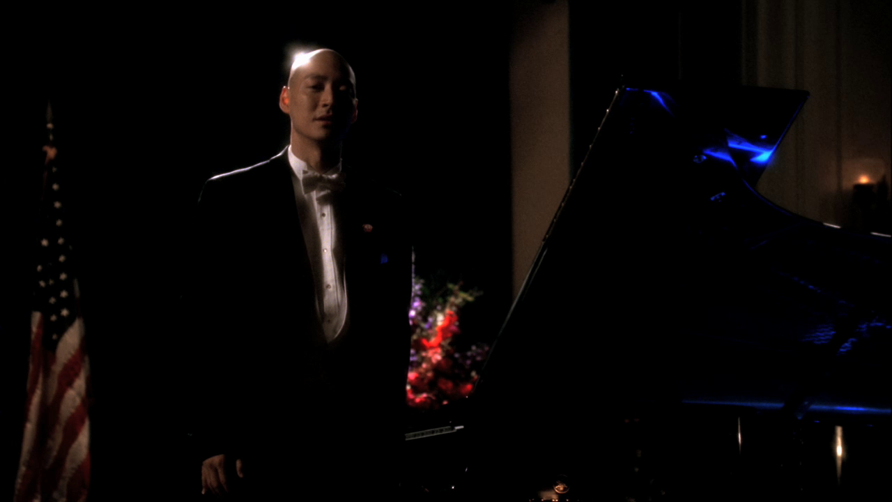 vlcsnap-2013-01-13-00h15m02s66.png
