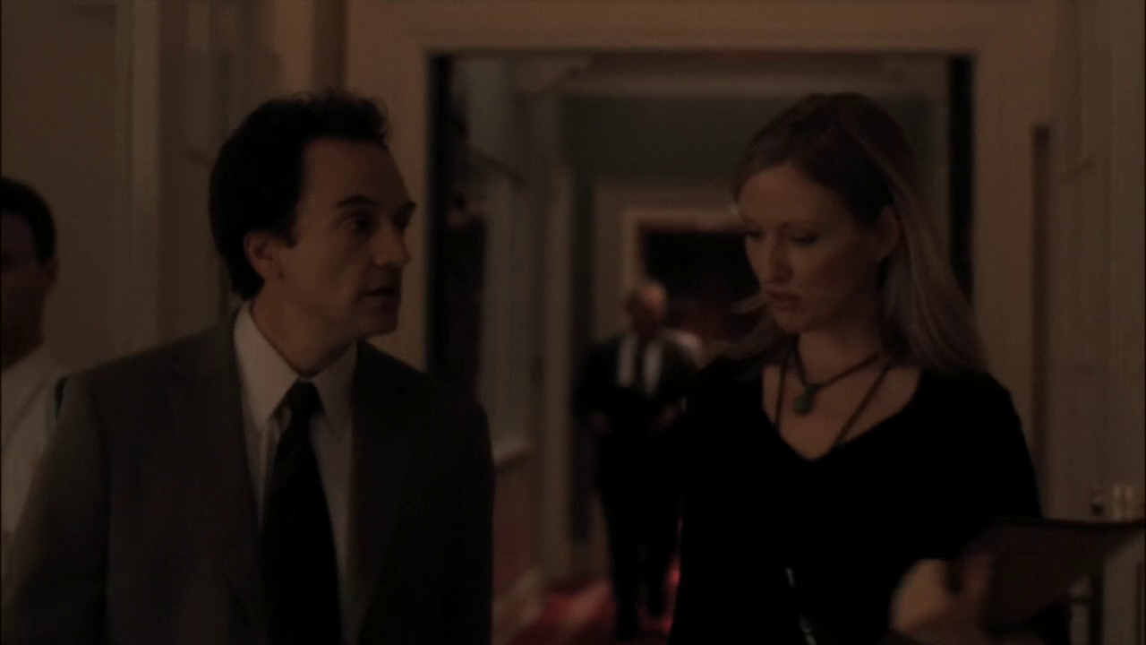 vlcsnap-2013-01-13-22h47m01s242.png