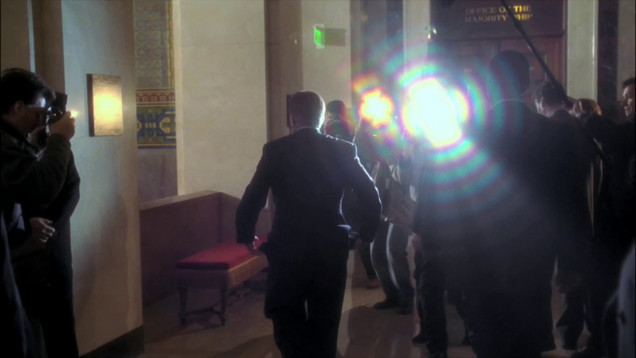 vlcsnap-2013-01-02-18h16m42s104.png