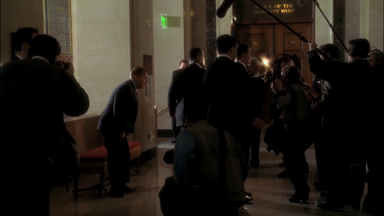 vlcsnap-2013-01-02-18h16m46s144.png