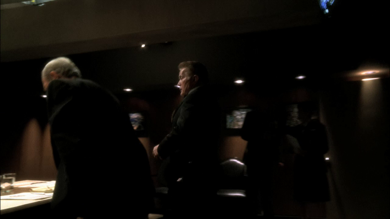 vlcsnap-2013-01-03-18h05m37s108.png