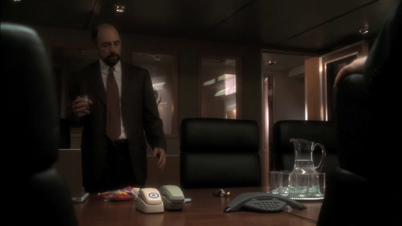 vlcsnap-2013-01-03-18h25m19s148.png
