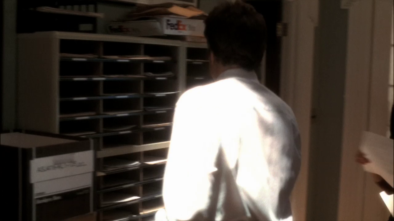 vlcsnap-2013-01-01-02h54m06s15.png