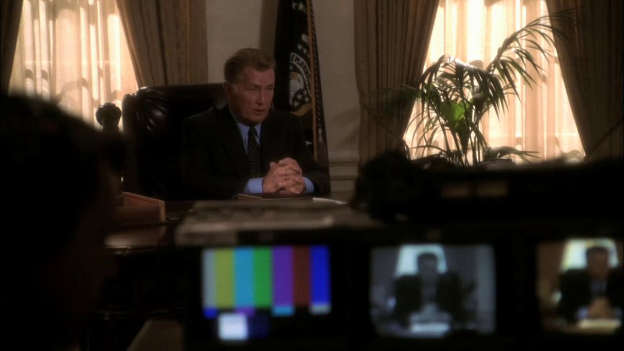 vlcsnap-2013-01-01-03h00m46s172.png