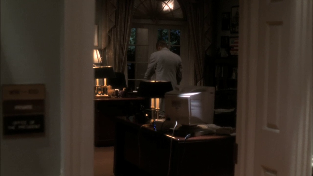 vlcsnap-2013-01-01-03h05m19s91.png