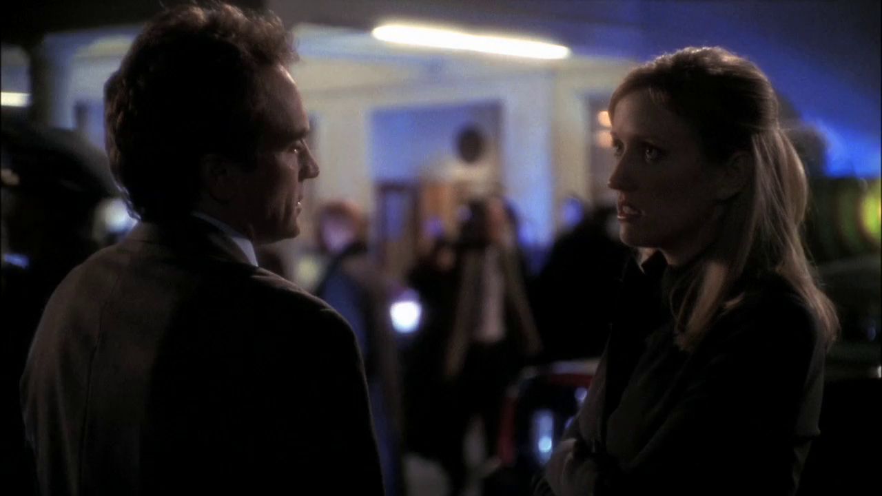 vlcsnap-2013-01-01-03h06m00s245.png