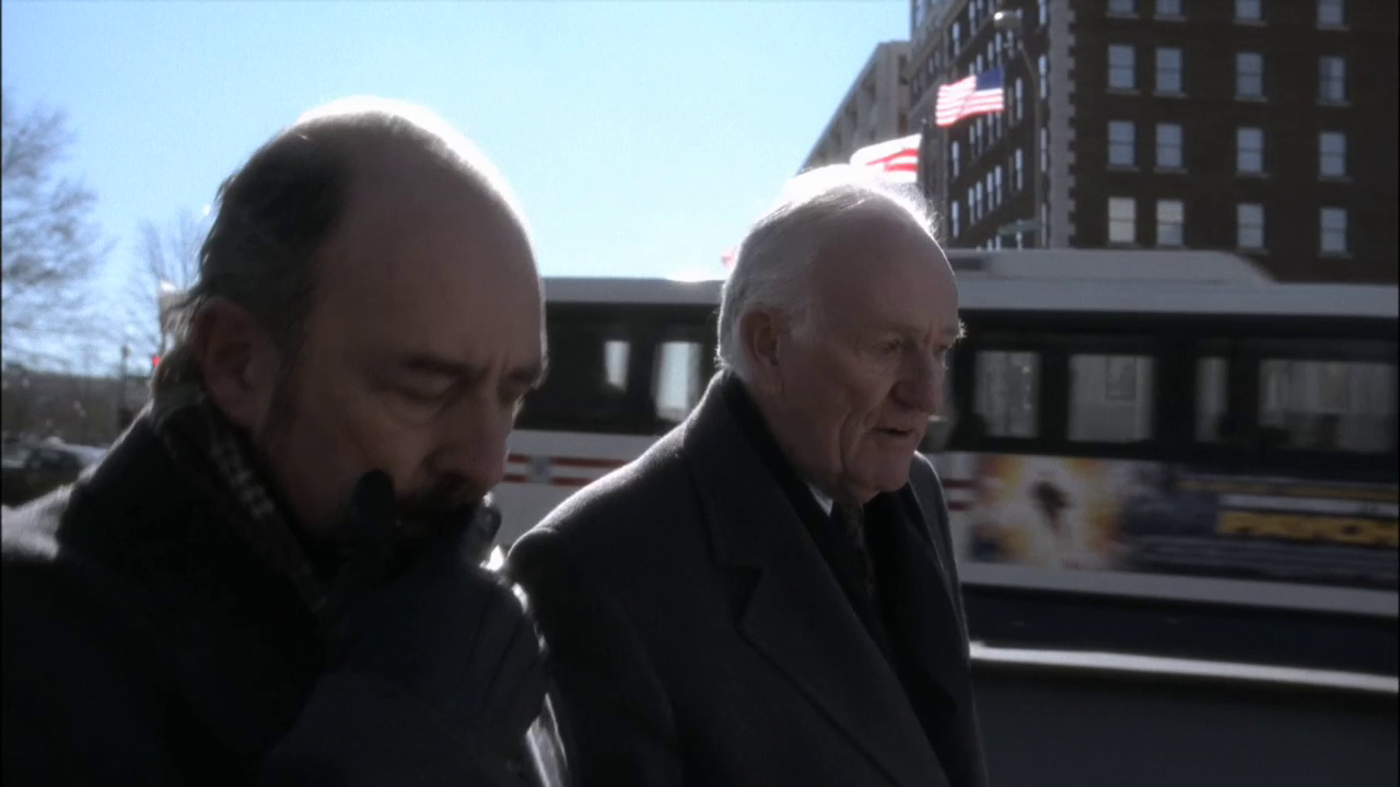 vlcsnap-2013-01-14-19h00m30s15.png