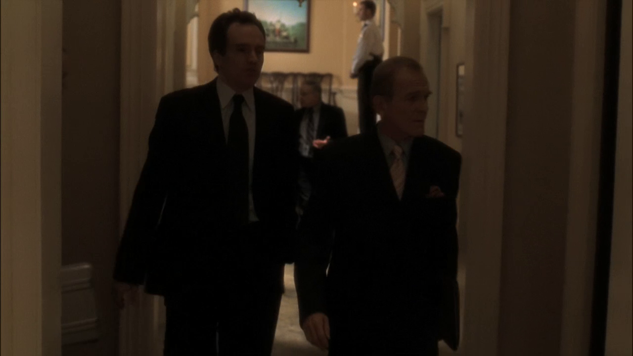 vlcsnap-2013-01-16-00h12m37s145.png