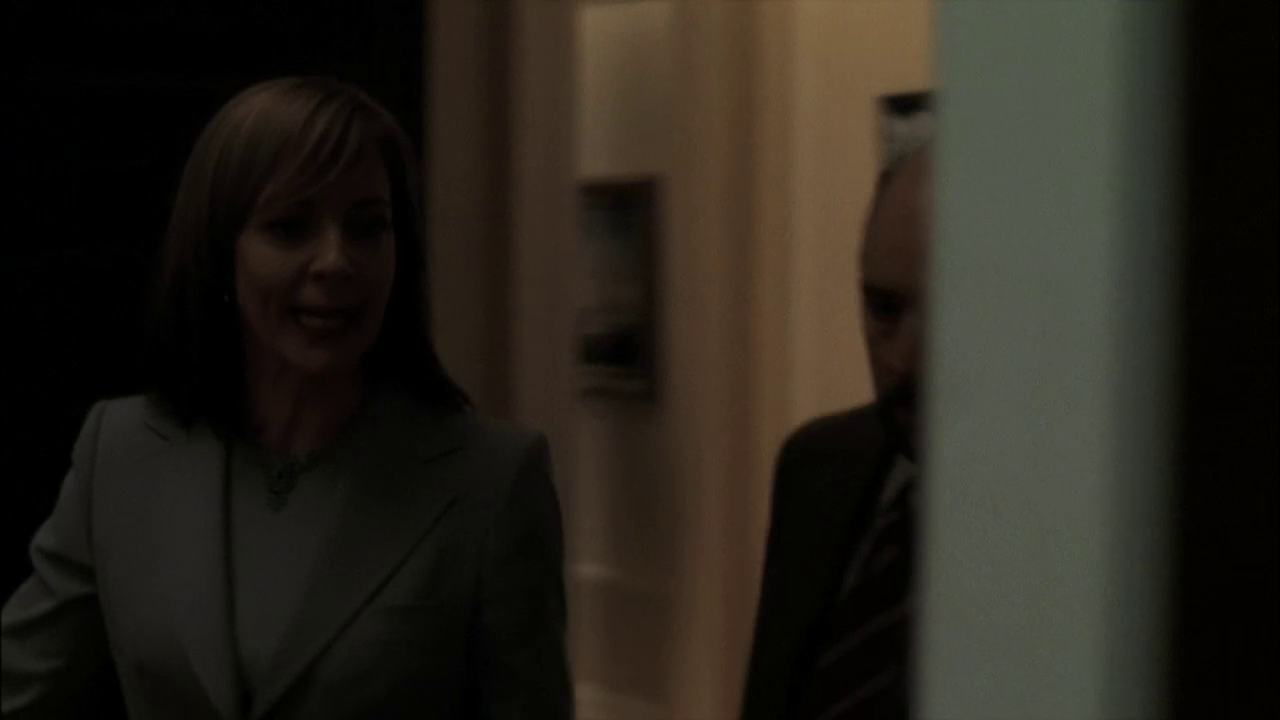 vlcsnap-2013-01-16-00h15m02s66.png