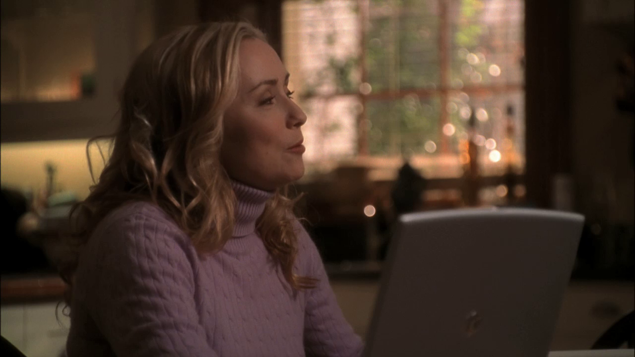 vlcsnap-2013-01-16-00h35m43s181.png