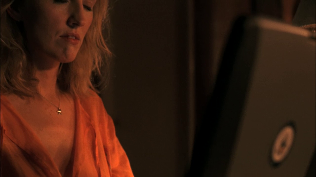 vlcsnap-2012-12-31-15h03m47s63.png