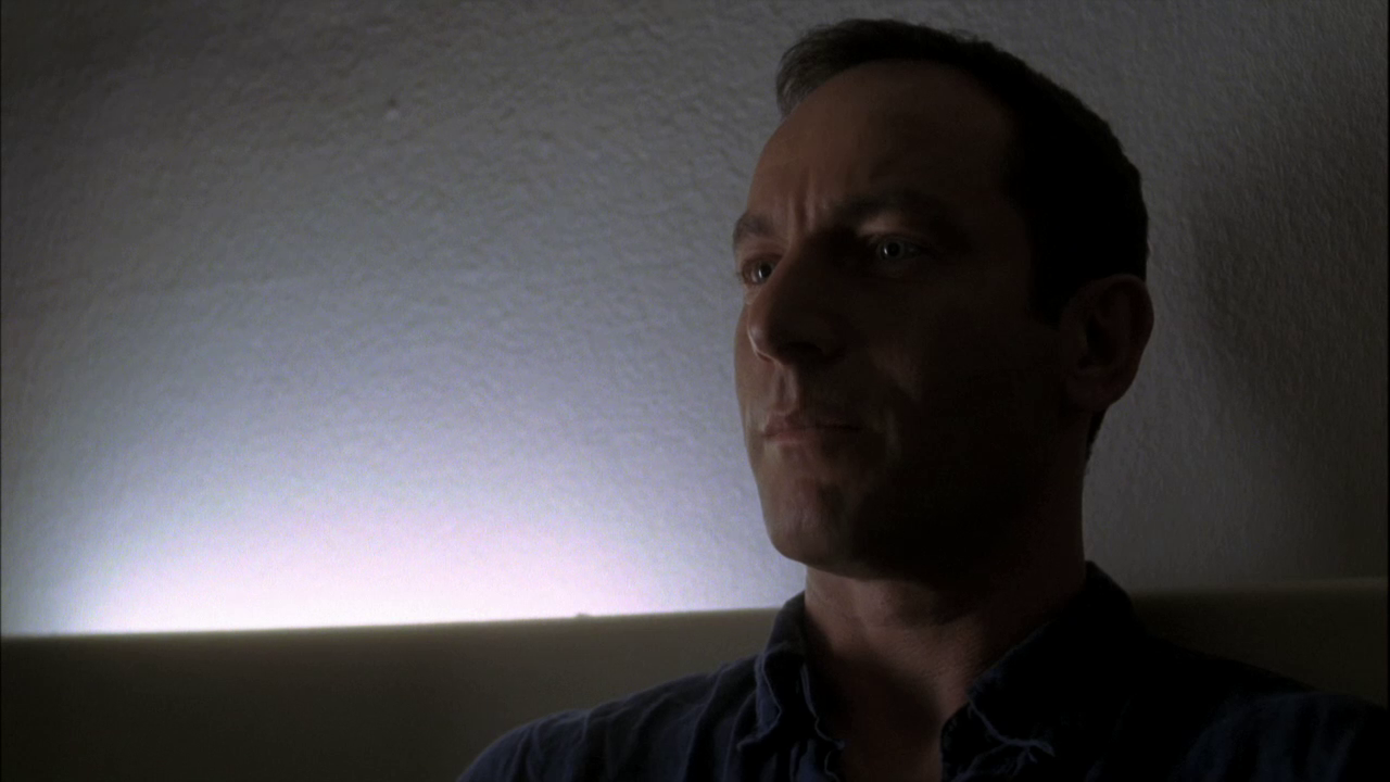 vlcsnap-2013-01-02-02h19m35s42.png