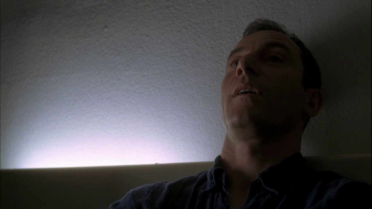 vlcsnap-2013-01-02-02h20m00s35.png