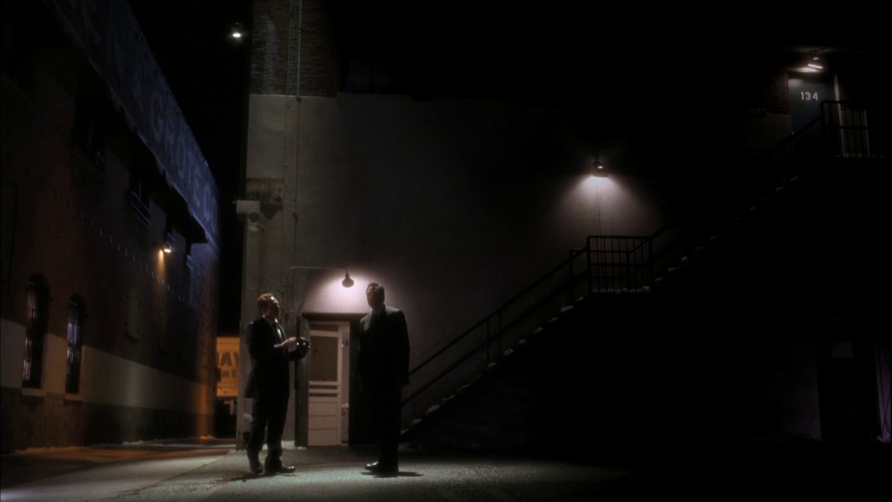 vlcsnap-2013-01-17-20h03m41s34.png