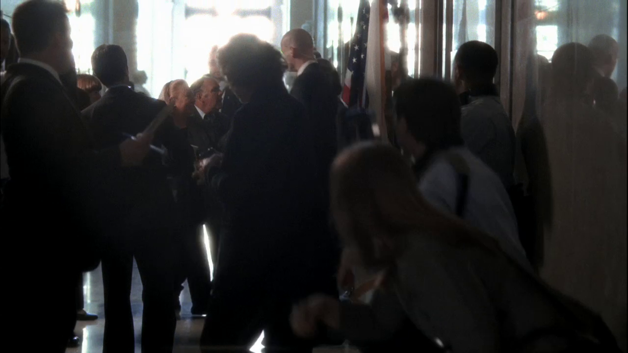 vlcsnap-2013-01-18-00h00m06s60.png