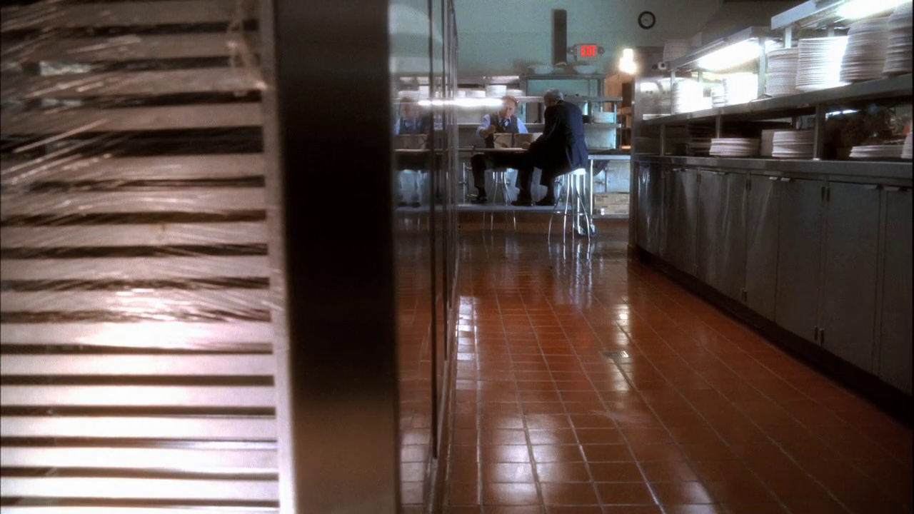 vlcsnap-2013-01-18-00h08m19s132.png
