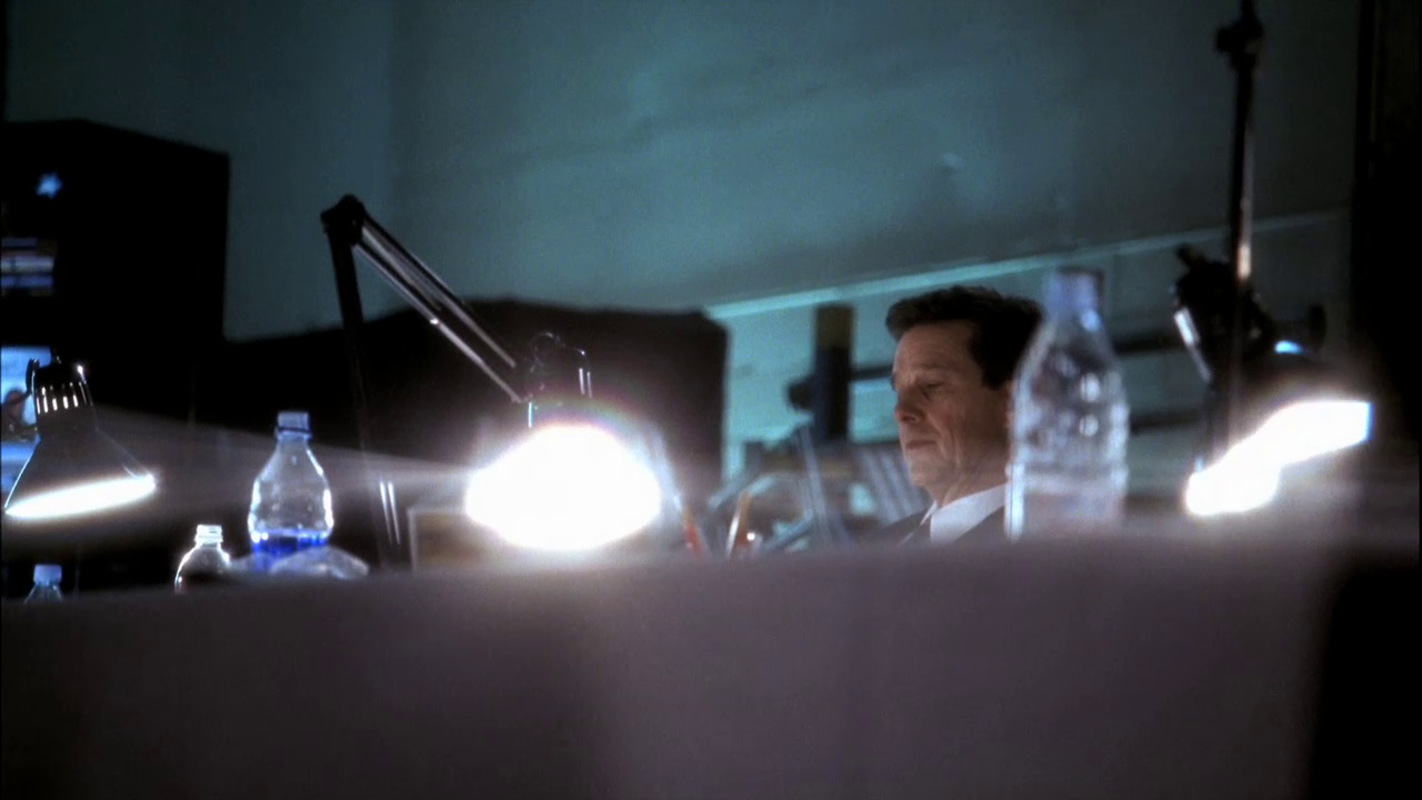 vlcsnap-2013-01-18-01h39m03s37.png