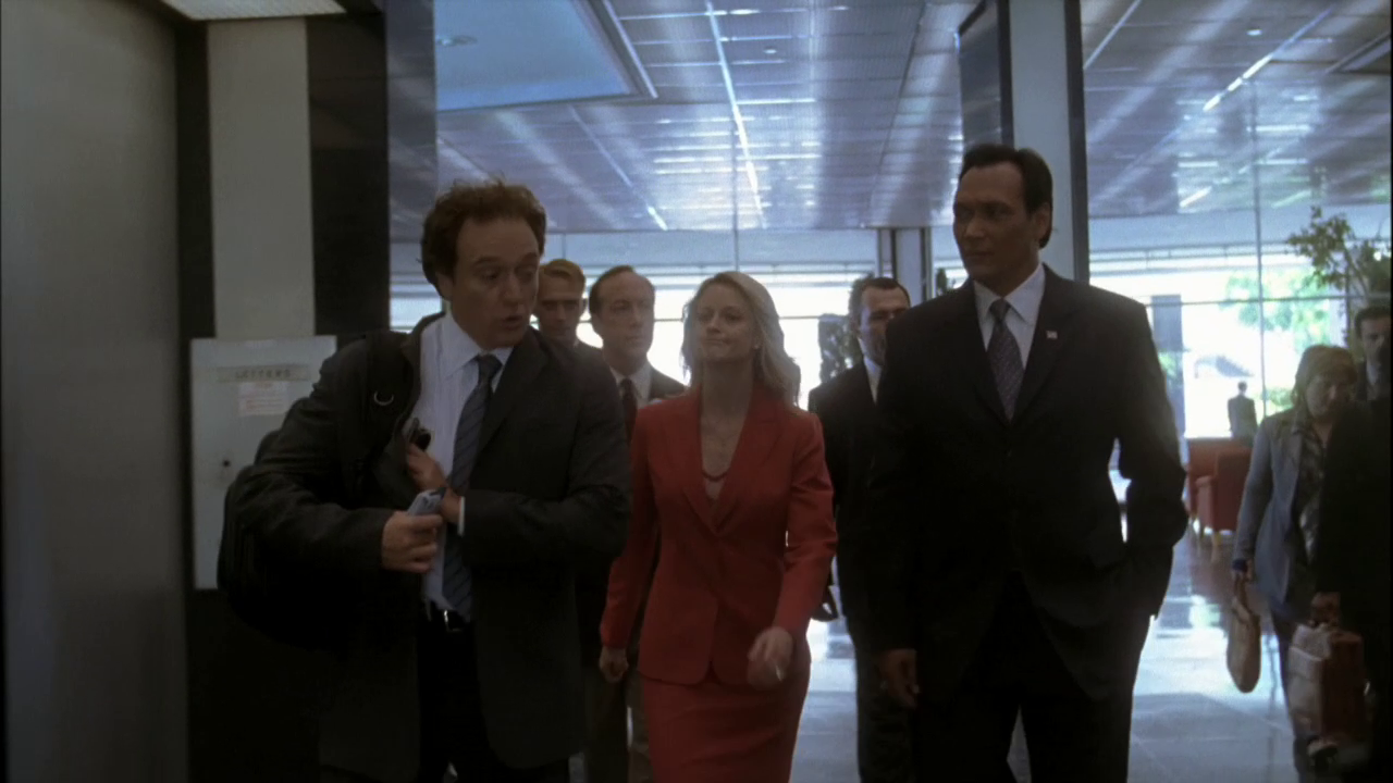 vlcsnap-2013-01-04-16h43m18s123.png