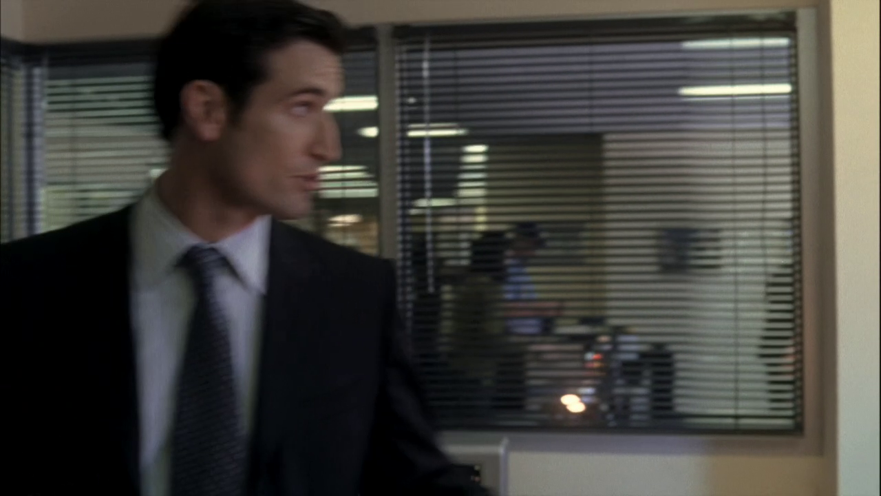vlcsnap-2013-01-04-16h47m21s251.png