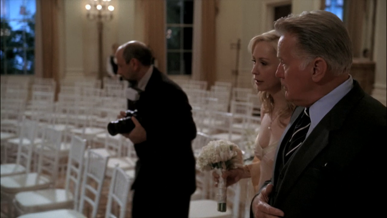 vlcsnap-2013-01-06-19h04m41s217.png