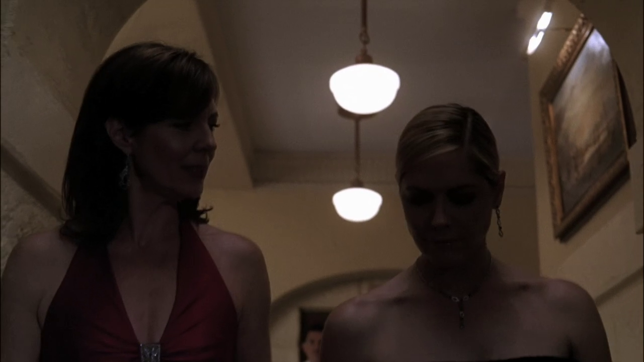 vlcsnap-2013-01-06-19h30m09s138.png