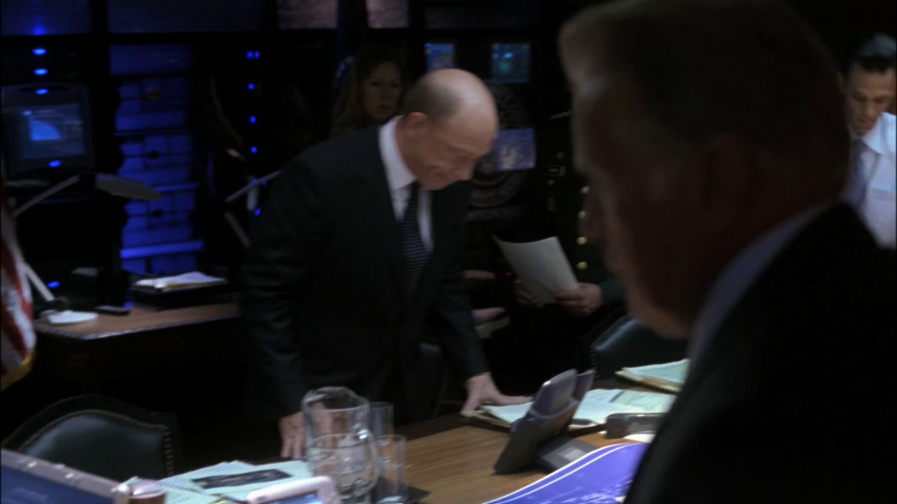 vlcsnap-2013-01-13-18h01m34s240.png