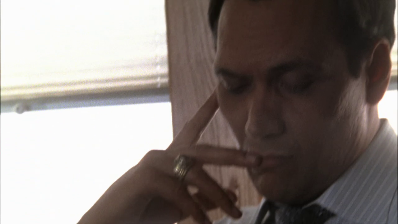 vlcsnap-2013-01-04-18h16m08s15.png