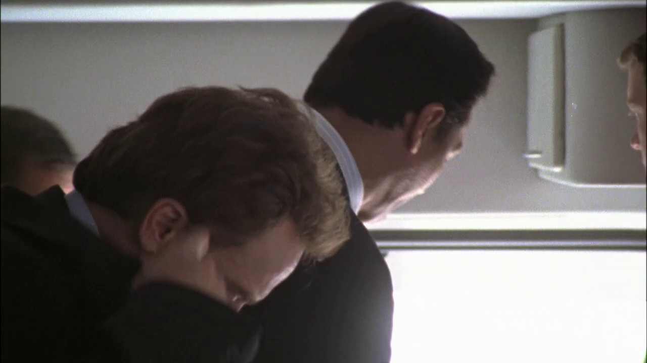 vlcsnap-2013-01-04-18h31m00s229.png