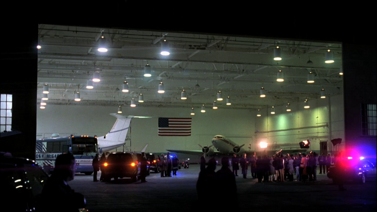 vlcsnap-2013-01-04-18h34m57s40.png