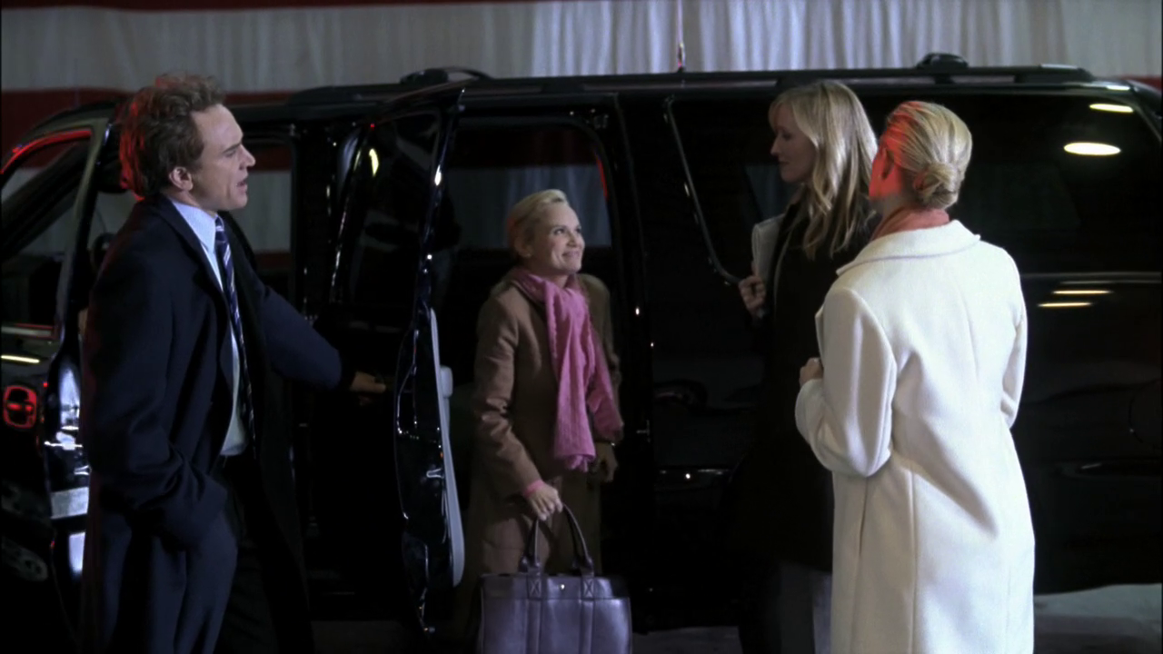 vlcsnap-2013-01-04-18h40m44s184.png