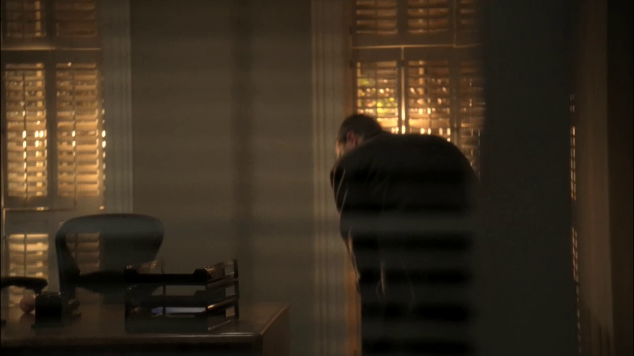 vlcsnap-2012-12-31-02h41m01s105.png