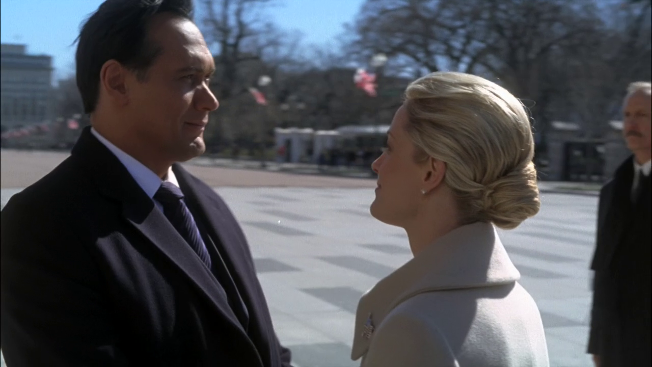vlcsnap-2012-12-31-03h08m46s104.png