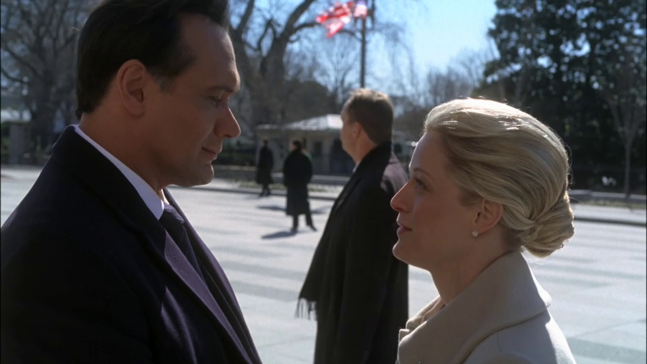 vlcsnap-2012-12-31-03h08m59s236.png