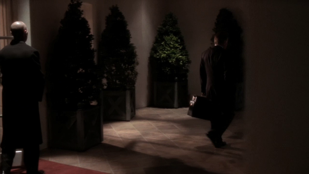vlcsnap-2013-01-11-19h28m52s141.png